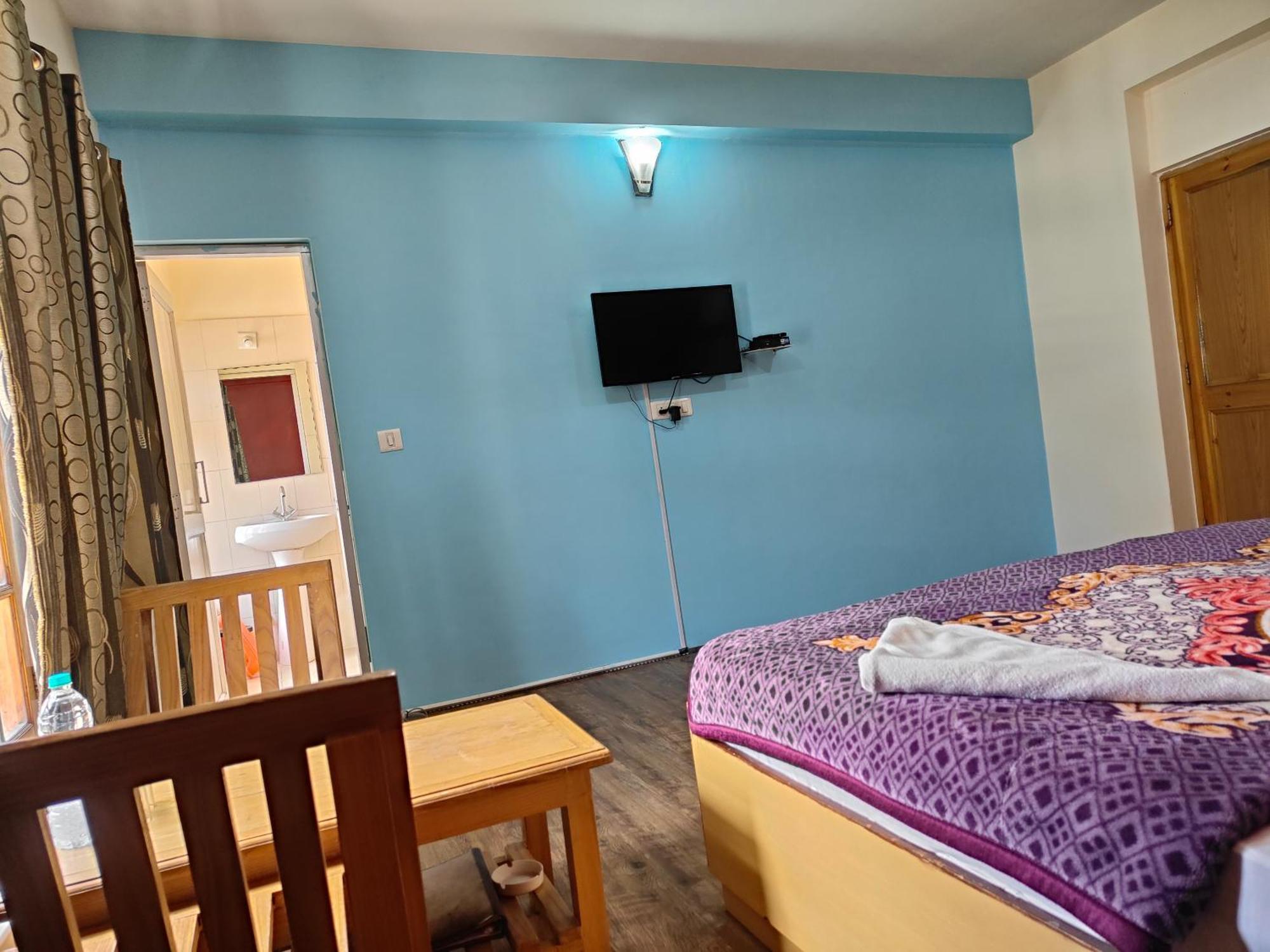 Tsaskan Hotel Лех Екстер'єр фото